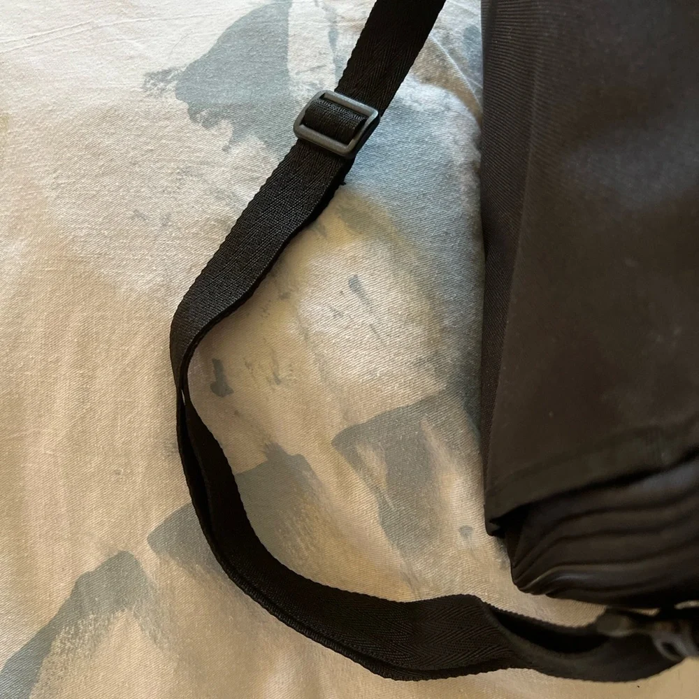 Mintek Electronics / Camera Case